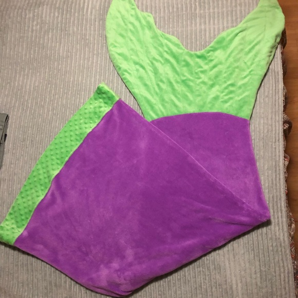 MERMAID BLANKET TAIL - Picture 2 of 3